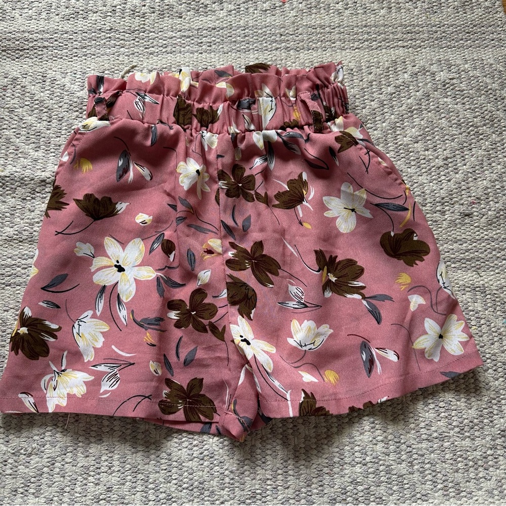 Floral Pink Women's Shorts